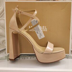Michael Kors Leather Platform "Cami" Sandals. NIB. Size 9